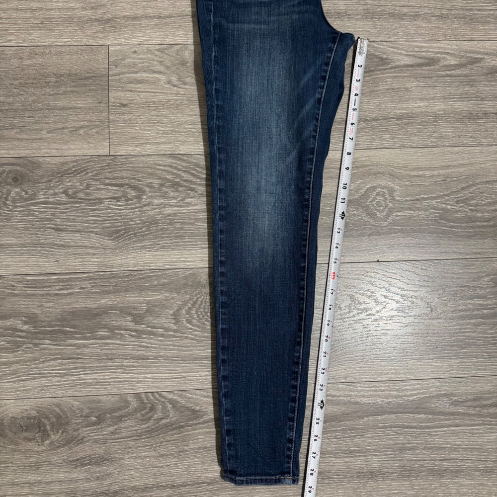 Vince Camuto Womens Skinny Jeans Dark Wash Blue Size 30/10 Stretch Denim - Picture 9 of 10